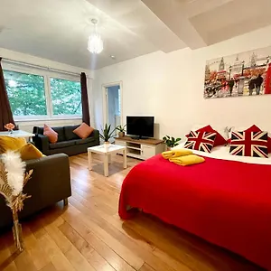  Apartment 2 Bed Flat Near To Bridge United Kingdom