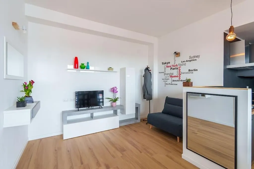 Comfort Style Milano Italy